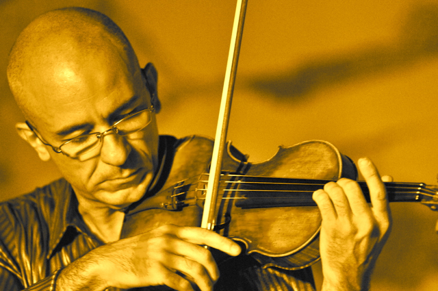 violino seppia.jpg