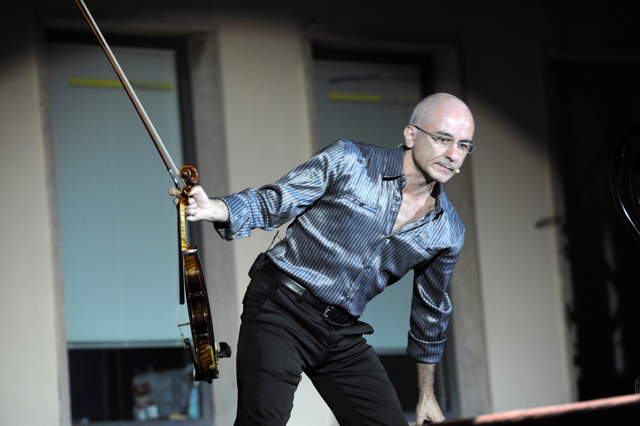 violno pausa.JPG